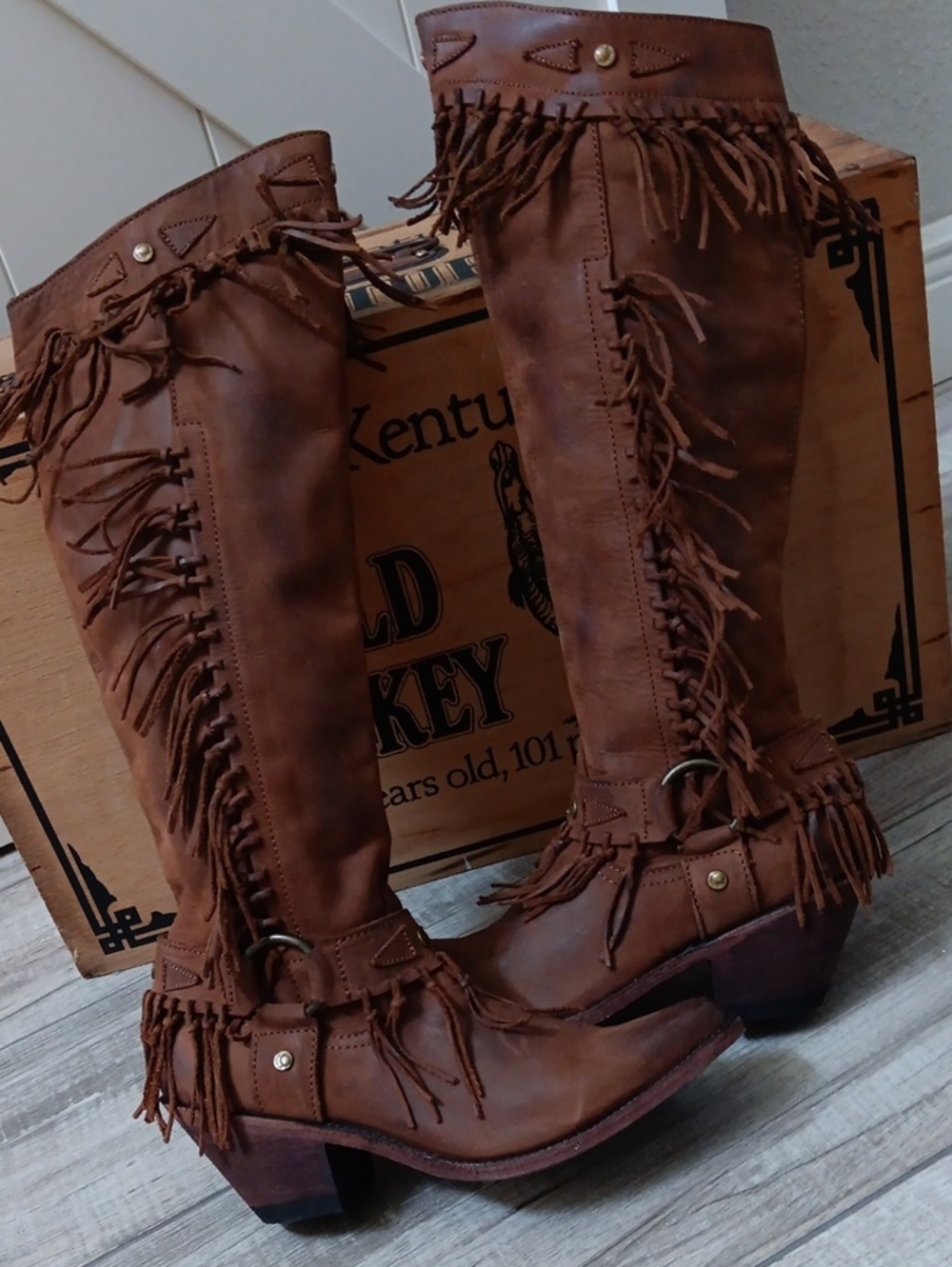 OLD GRINGO..NEW!!!KNEE HIGH FRINGED BOOTS..SIZE 7